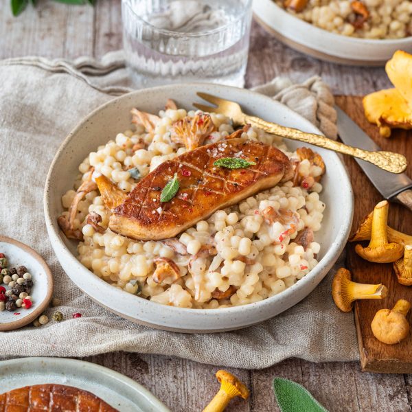 Le risotto de perles aux girolles, à la sauge et Foie Gras poêlé