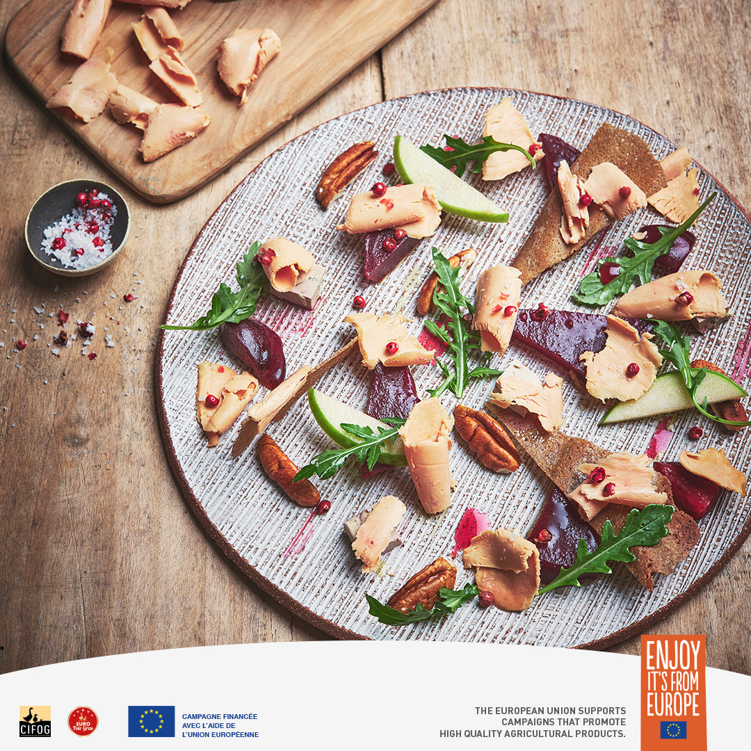 Tuiles de sarrasin aux copeaux de Foie Gras et salade estivale par Pierre Chomet