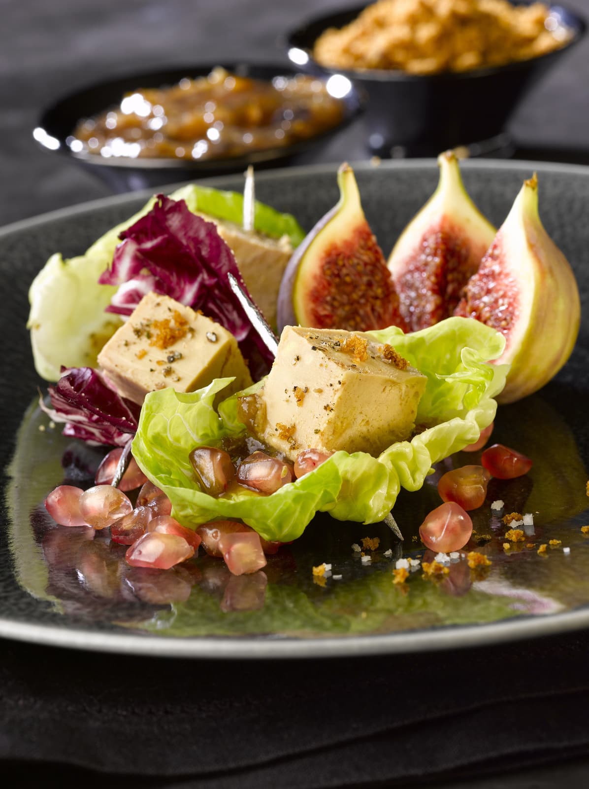 Les petites bouchées de Foie Gras en cœur de salade et figues
