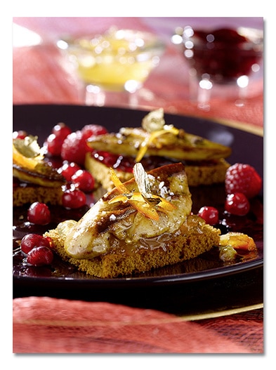 Le Foie Gras poêlé sur pain d’épices et fruits rouges